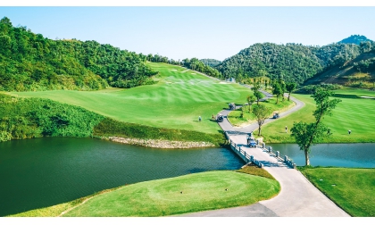  Đánh Giá Sân Golf Hilltop Valley Golf Club